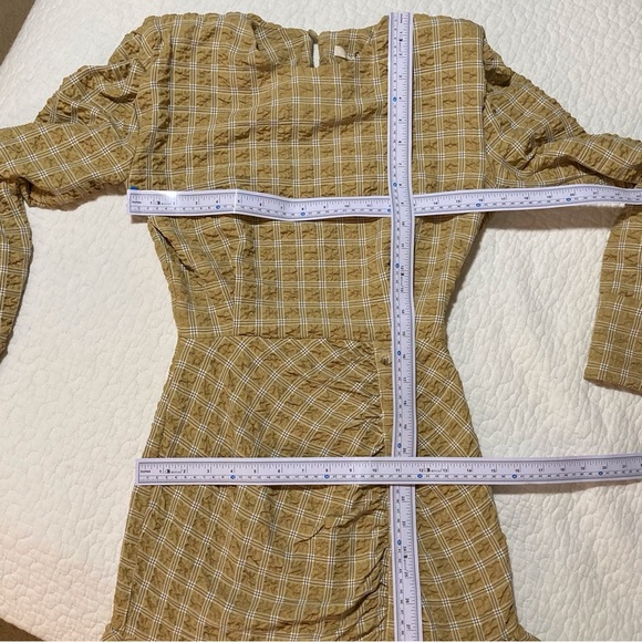 Nocturne Yellow Ruffled  Dress | Size 34 | Chic | Versatile | Unique - Picture 5 of 12